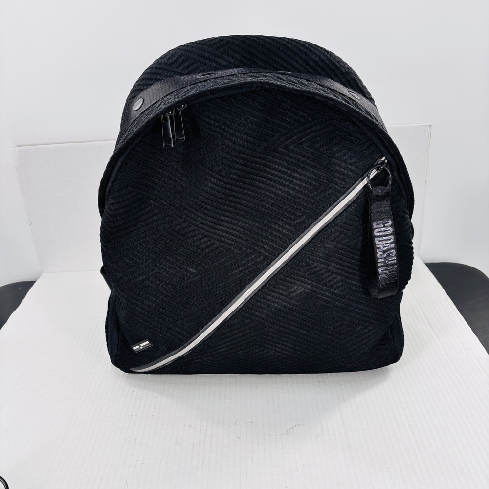 Go dash dot rounded backpack
